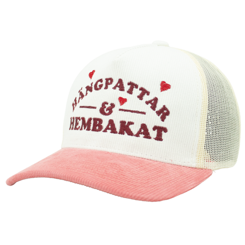 Hängpattar & Hembakat rosa trucker sedd från vänster